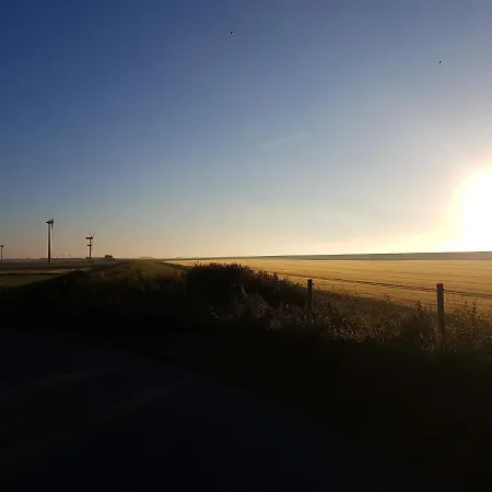 Hausnordlicht Dachspitze 3* Dornumergrode